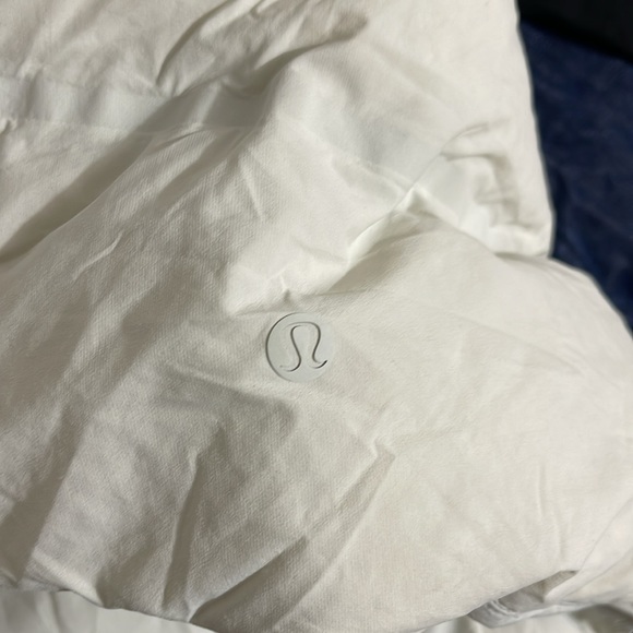 Lululemon StretchSeal Sleet Street Jacket, Natural Ivory, 0 - Picture 10 of 15